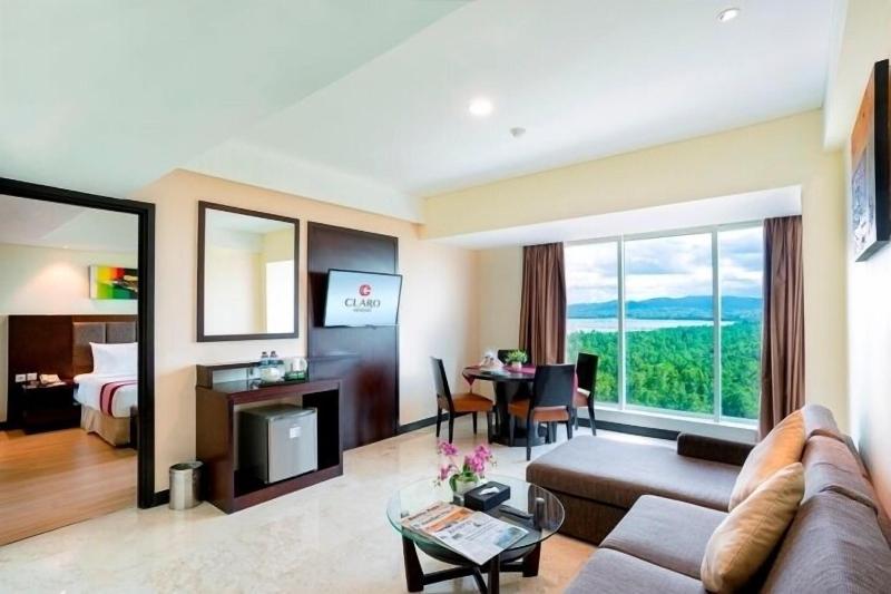 Grand Clarion Kendari - Oda