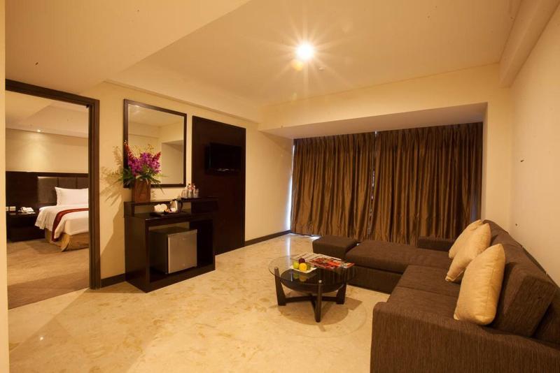 Grand Clarion Kendari - Oda