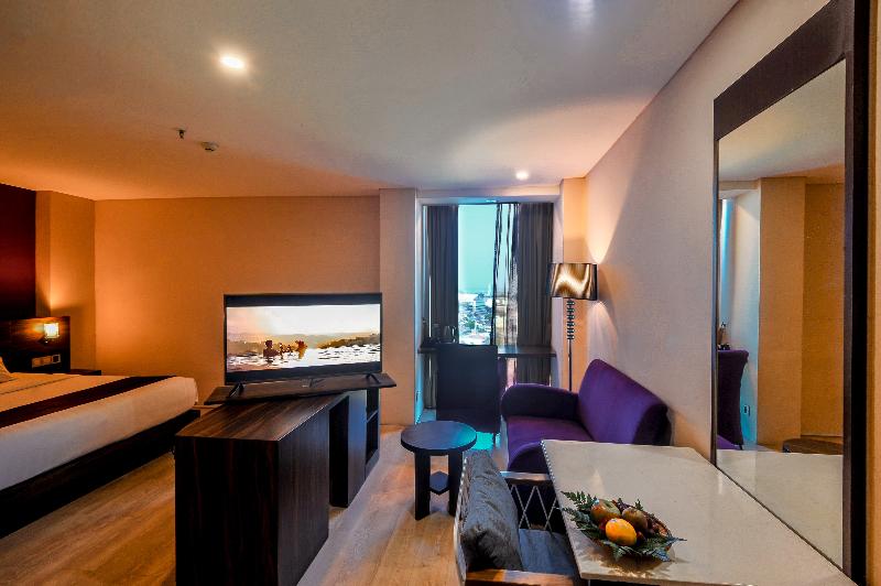 Grand Edge Hotel Semarang - Oda