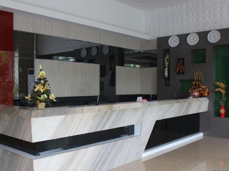 Grand Imawan Makassar - Lobi