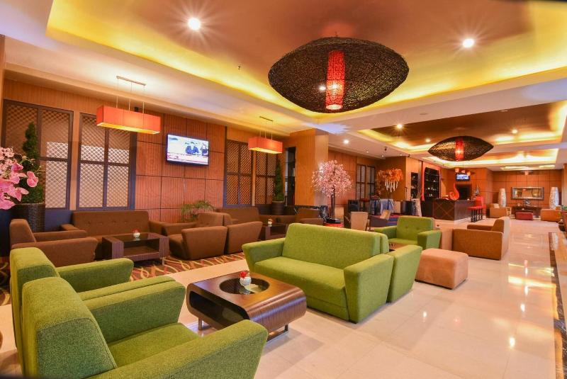 Grand Rocky Bukittinggi - Lobi