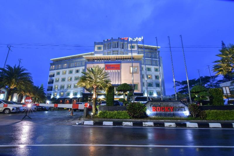 Grand Rocky Bukittinggi - Genel