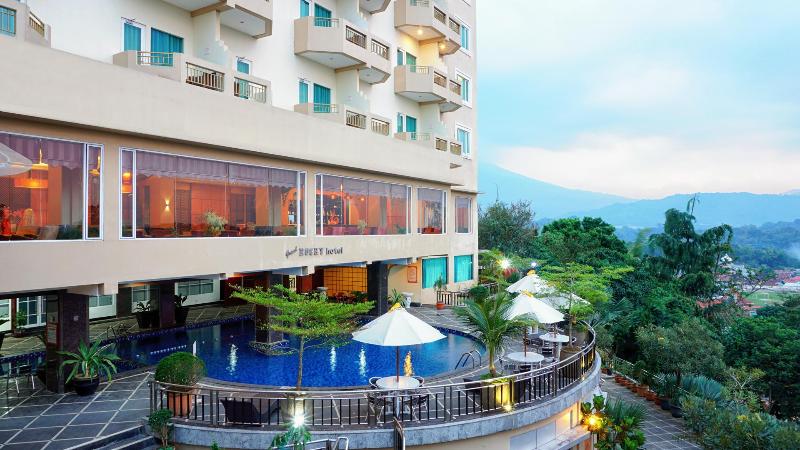 Grand Rocky Bukittinggi - Plaj