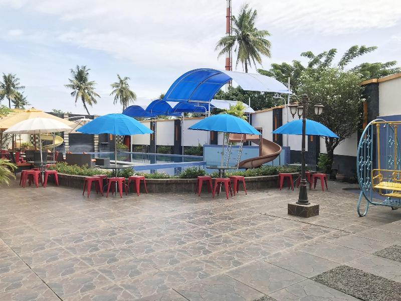 Grand Sari Padang - Plaj