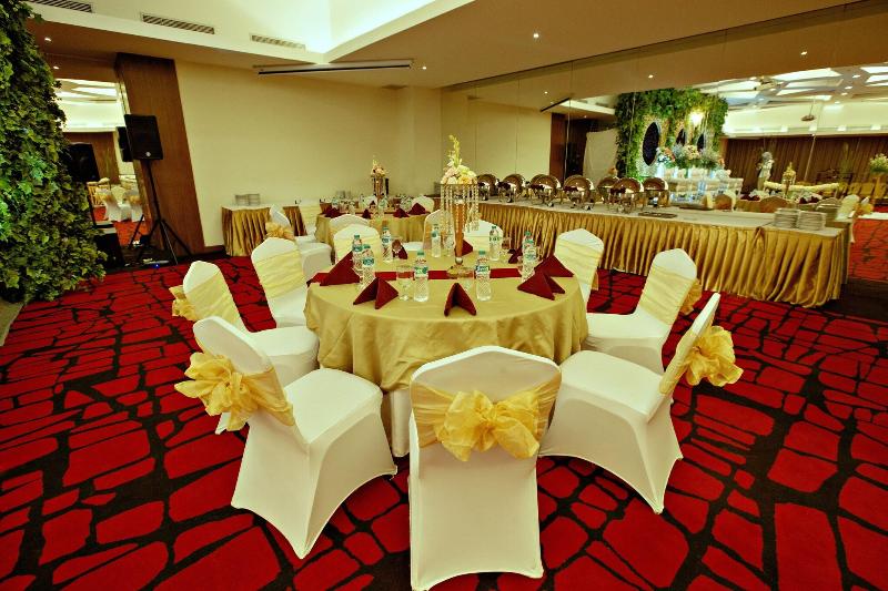 Grand Zuri BSD City - Toplantı