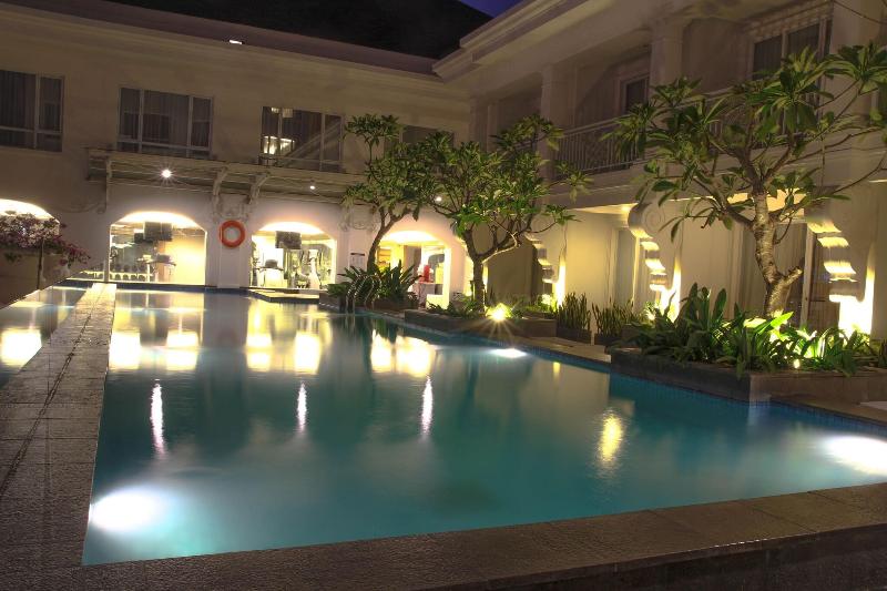Grand Zuri BSD City - Aktivite