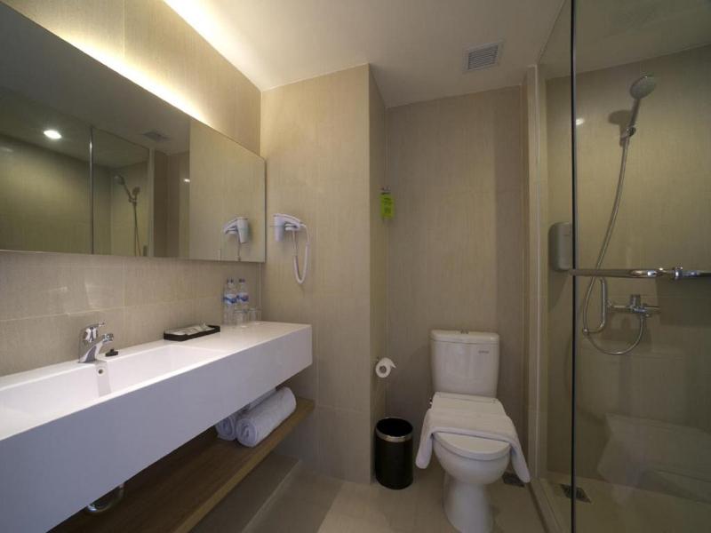 Grand Zuri Kuta Bali - Oda