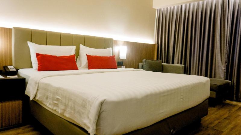 Grand Zuri Pekanbaru - Oda