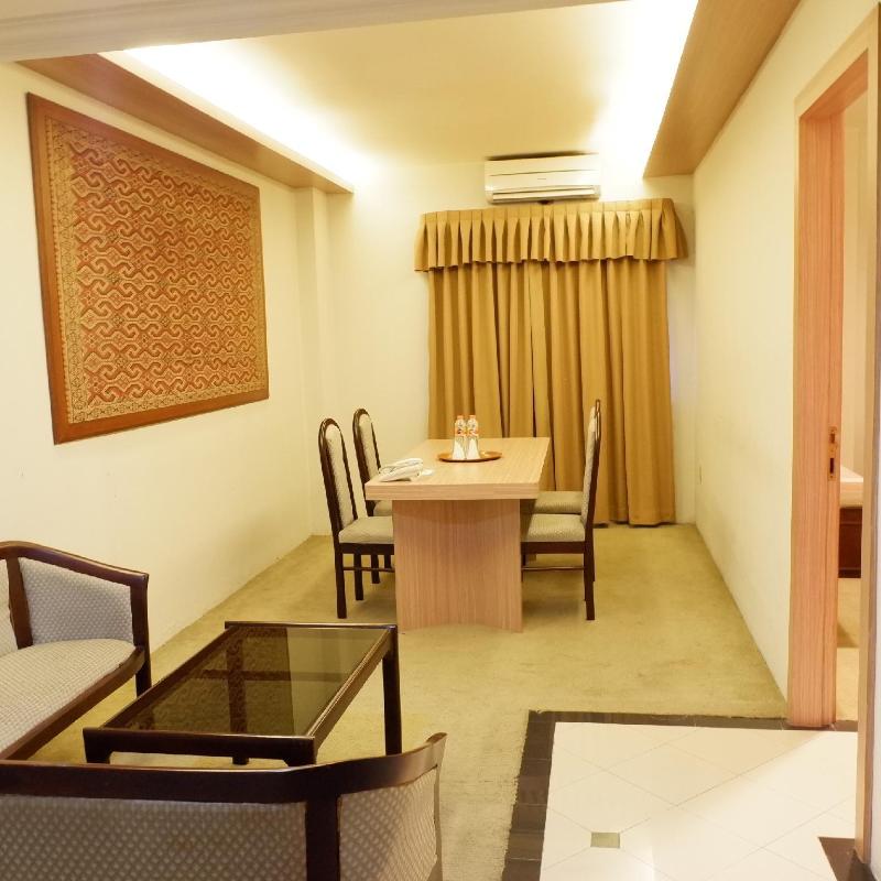 Hotel Grasia Semarang - Oda