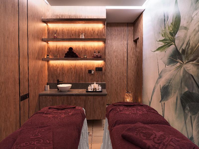 St George Beach Hotel & Spa Resort - Aktivite