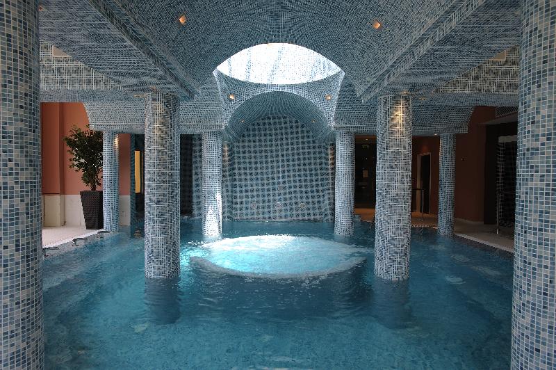 St George Beach Hotel & Spa Resort - Aktivite