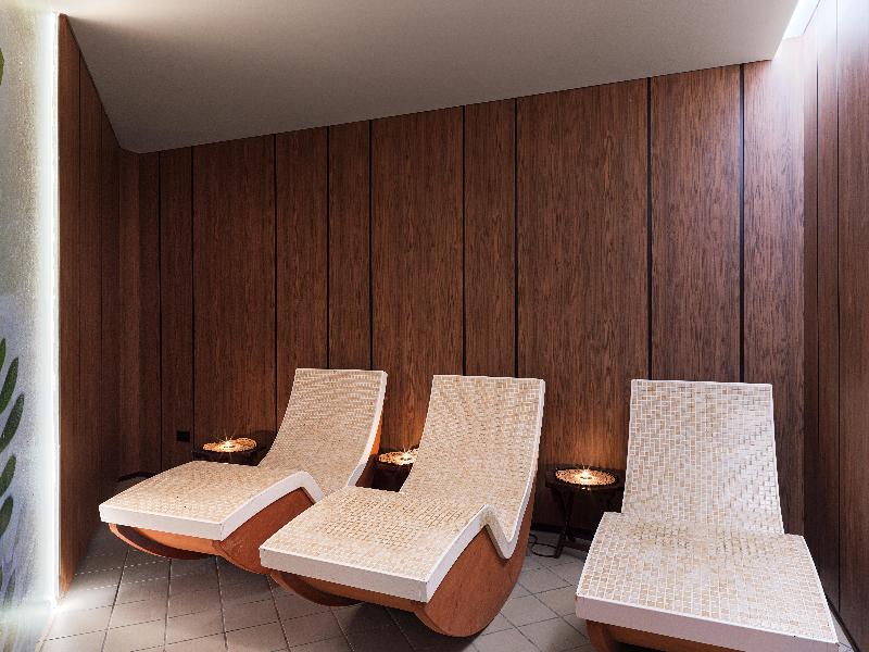 St George Beach Hotel & Spa Resort - Aktivite