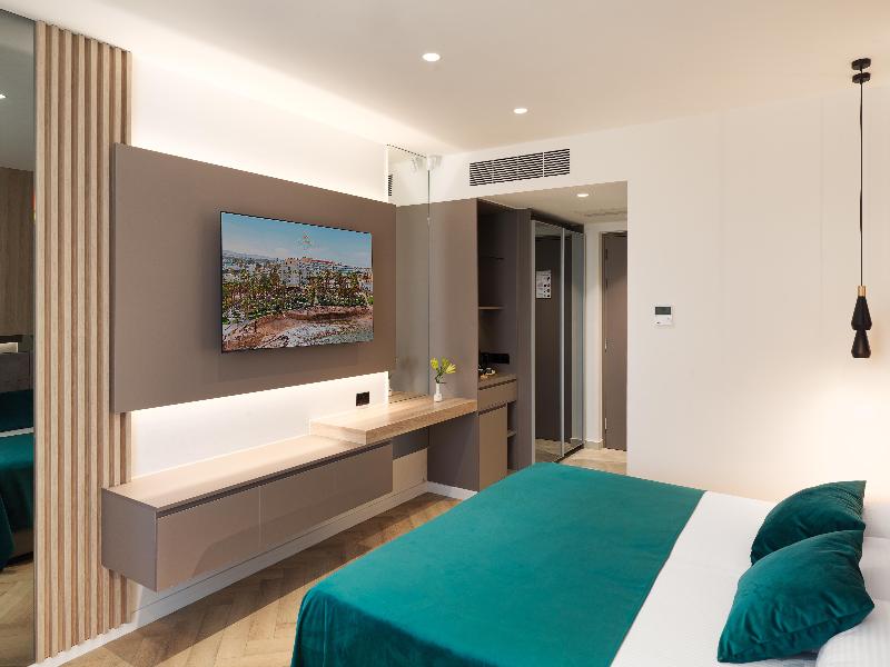 St George Beach Hotel & Spa Resort - Oda