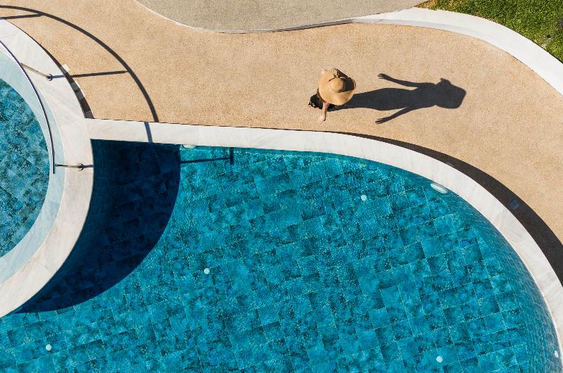 St George Beach Hotel & Spa Resort - Havuz