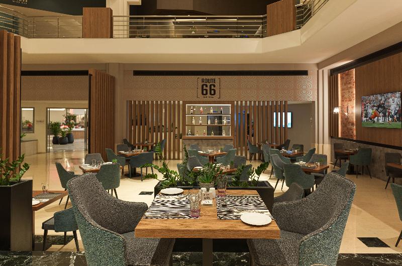St George Beach Hotel & Spa Resort - Restoran