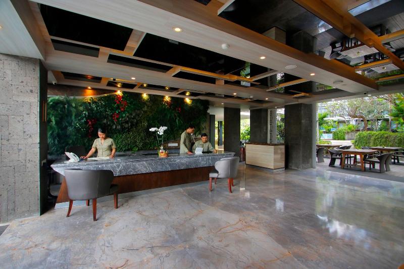 The Lerina Hotel Bali - Lobi