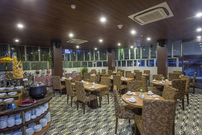 The Lerina Hotel Bali - Restoran