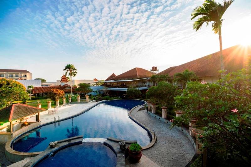 Horison Tirta Sanita Spa Resort - Havuz