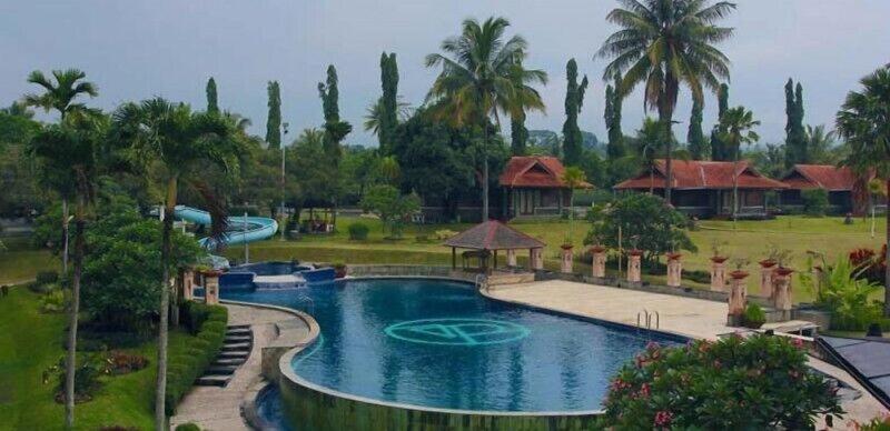 Horison Tirta Sanita Spa Resort - Havuz