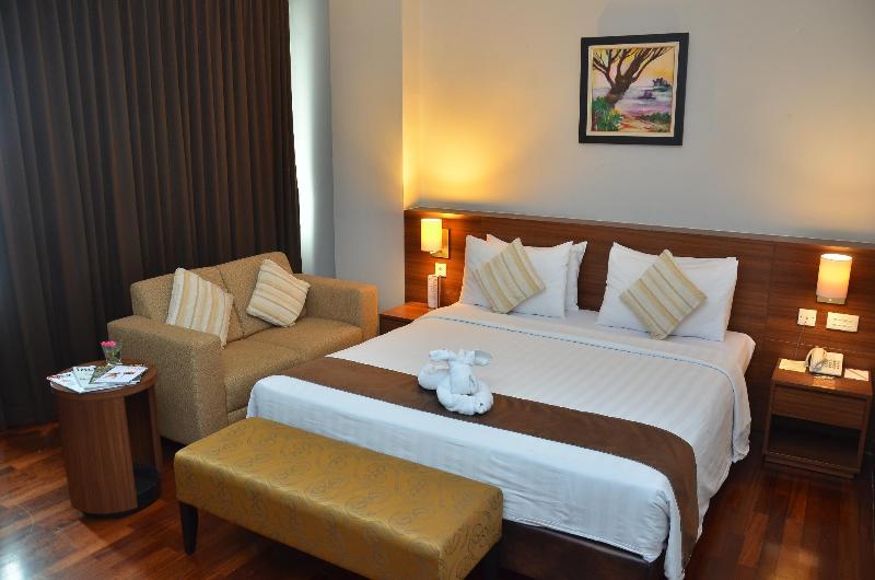 Grand Cakra Hotel - Oda