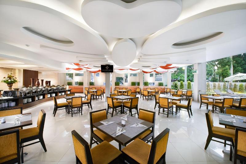 Grand Cakra Hotel - Restoran