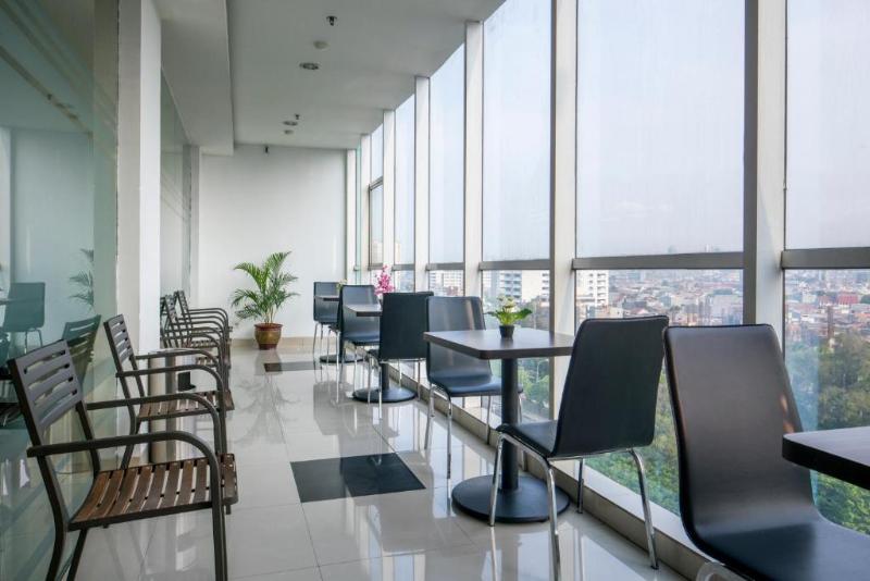 Hotel 88 Grogol - Restoran