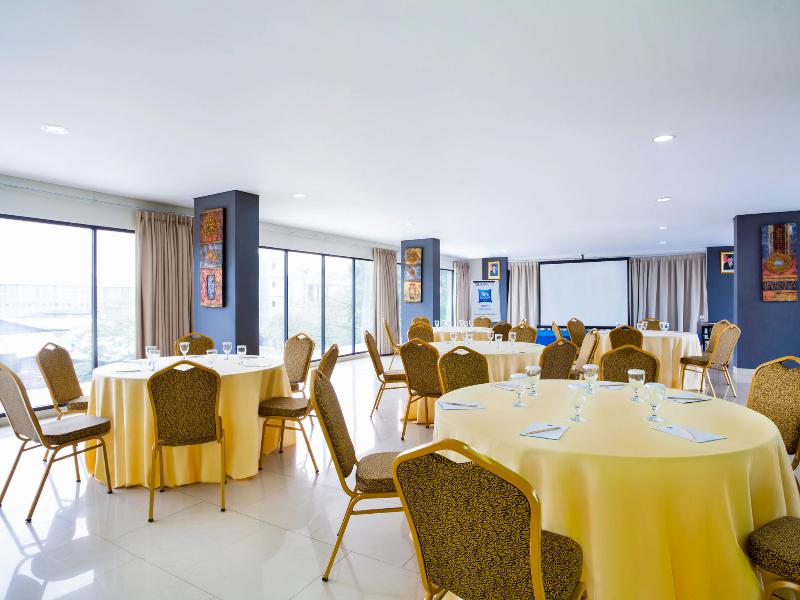 Mercure Jakarta Grogol - Toplantı