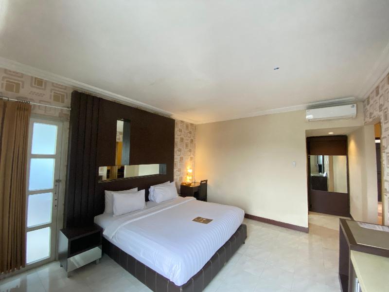 Hotel 88 Jember - Oda