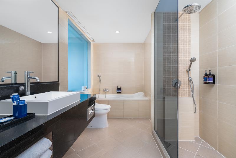 ASTON Cimone Hotel & Convention Center - Oda