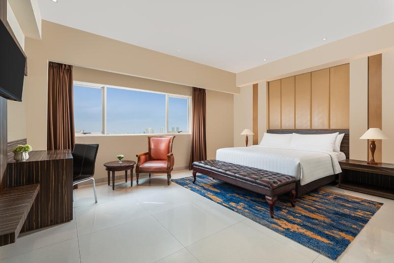 ASTON Cimone Hotel & Convention Center - Oda