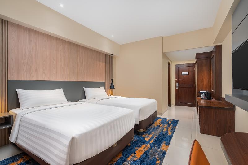 ASTON Cimone Hotel & Convention Center - Oda
