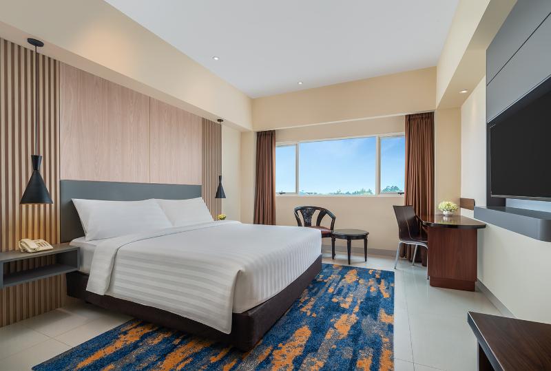 ASTON Cimone Hotel & Convention Center - Oda