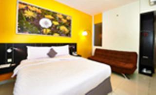 J Hotel Bandara Soekarno Hatta fotoÄŸrafÄ±