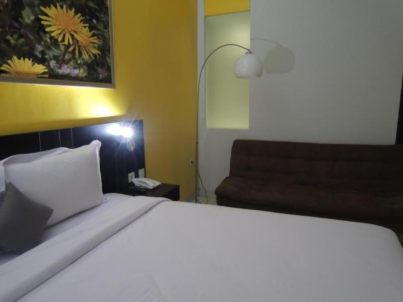 J Hotel Bandara Soekarno Hatta - Genel