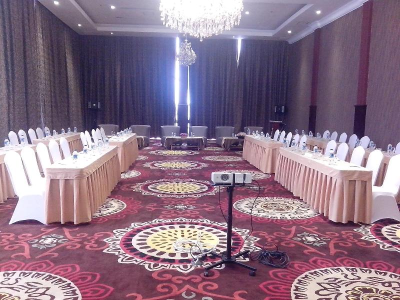 Java Palace Hotel Cikarang - Toplantı