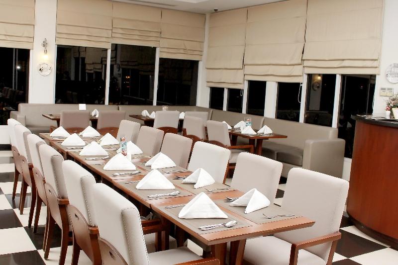 Java Palace Hotel Cikarang - Restoran