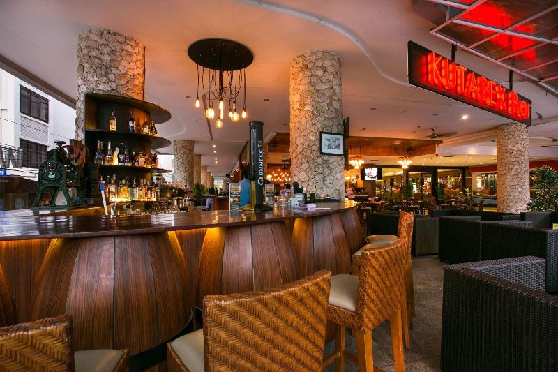 Kutabex Beach Front Boutique Hotel - Bar