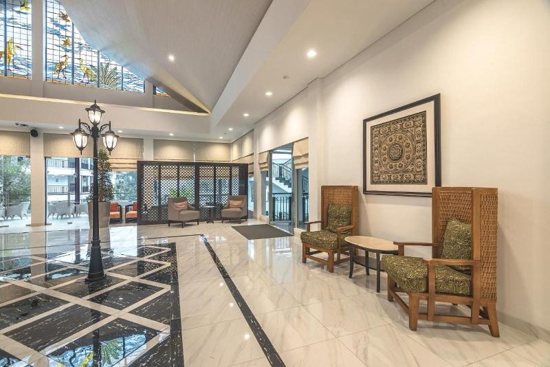 Lido Lakes Resort and Conference - Lobi