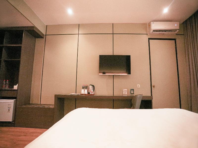 Lotus Garden Hotel & Restaurant - Oda