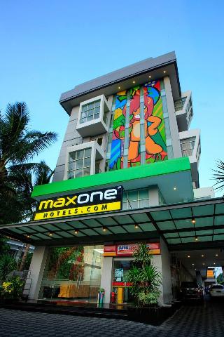 MaxOneHotels.com @ Malang otel fotoğrafı