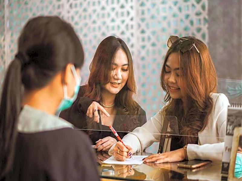 MaxOneHotels.com @ Malang - Oda