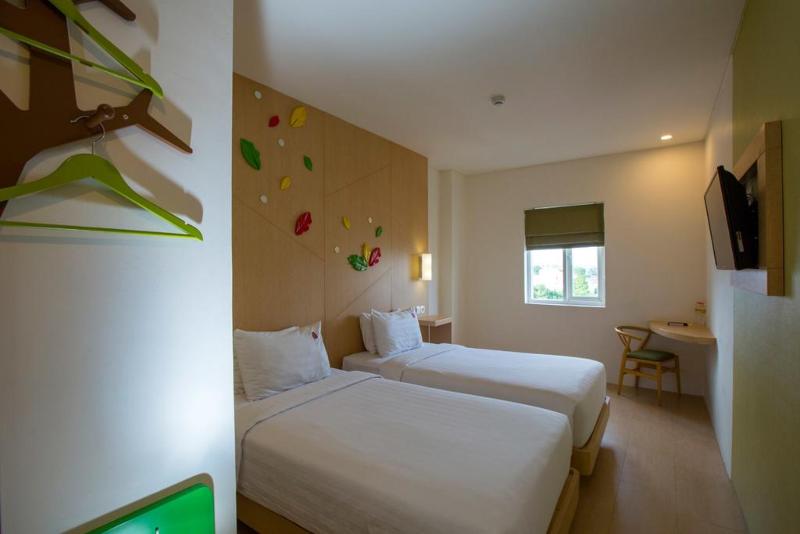 MaxOneHotels.com @ Malang - Oda