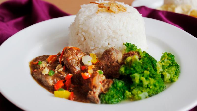 D'Kalpa Hotel Demangan Yogyakarta - Restoran