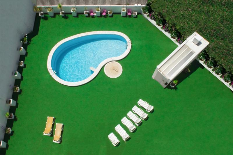 Hotel Cristal Caldas - Havuz
