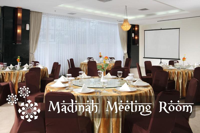 Hotel Namira Syariah Pekalongan - Toplantı
