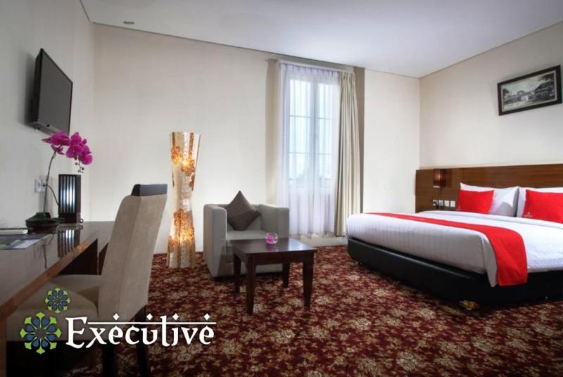 Hotel Namira Syariah Pekalongan - Oda