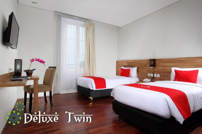 Hotel Namira Syariah Pekalongan - Oda