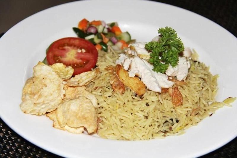 Hotel Namira Syariah Pekalongan - Restoran