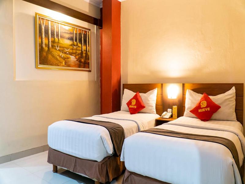 Nueve Malioboro Hotel Yogyakarta - Oda