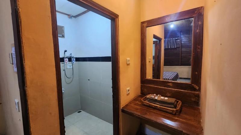 Nur Alam Hotel Lembang - Oda